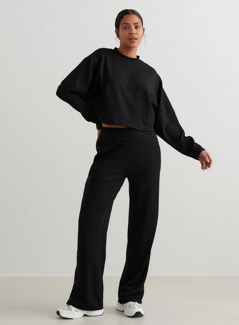 Sweatshirts|Gensere^AIM’N Comfy Block Sweatshirt Black