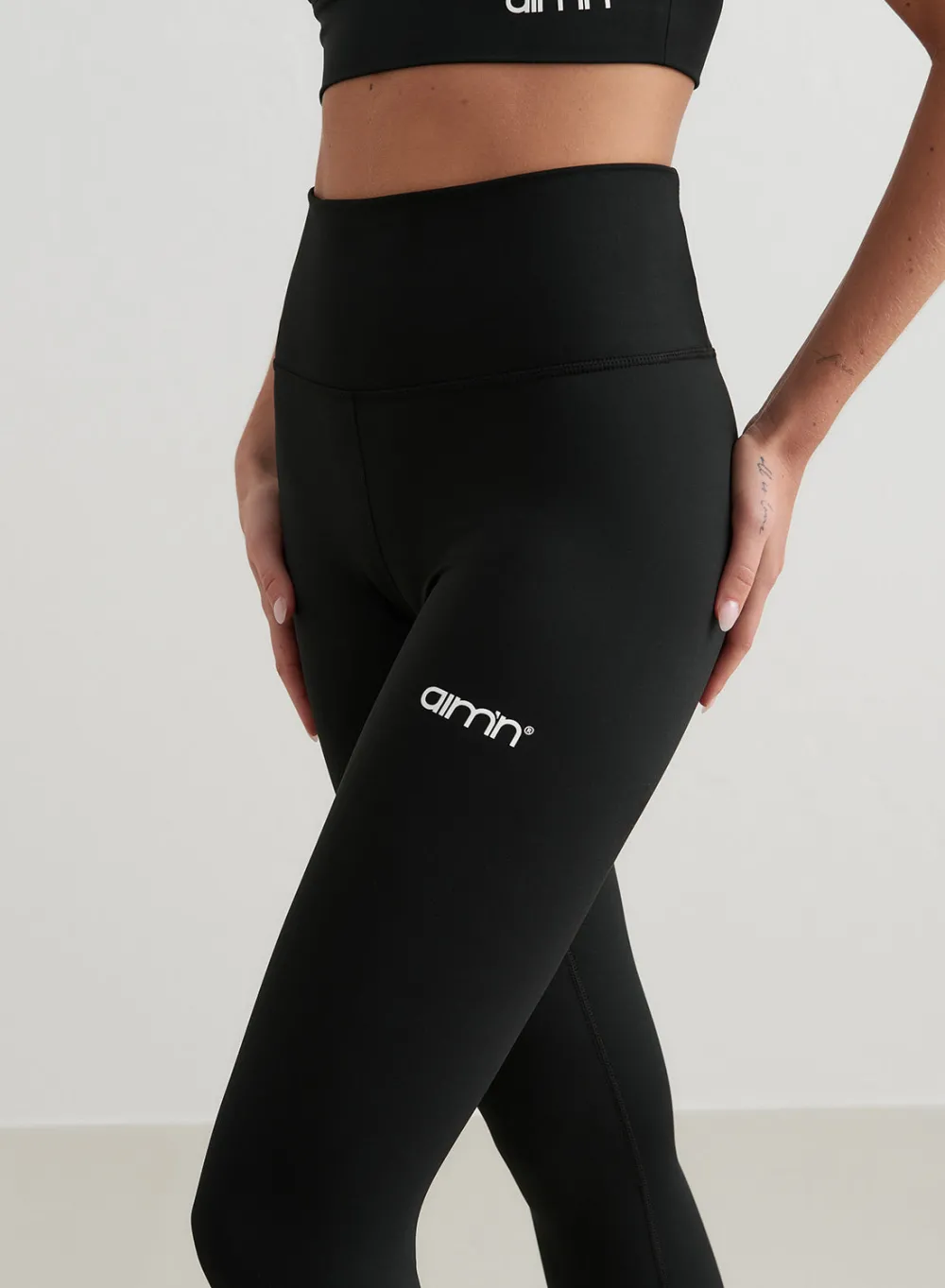 Treningstights|Tights i Kjernemateriale^AIM’N Core Tights Black