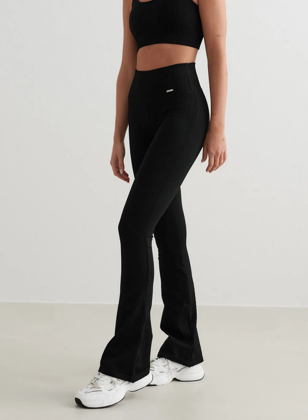 Treningstights|Ribbete Tights^AIM’N Ribbed Seamless Flare Tights Black