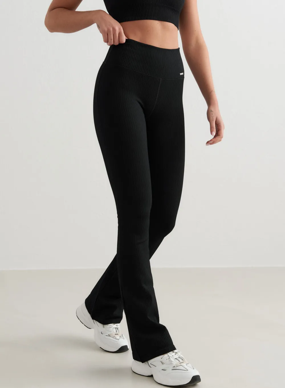 Treningstights|Ribbete Tights^AIM’N Ribbed Seamless Flare Tights Black