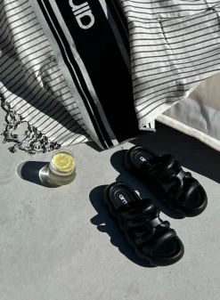 Strap Bras^AIM’N Black Strappy Slide