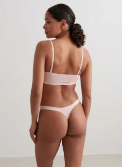 Truser^AIM’N Invisible Thong 3-pack Pale pink
