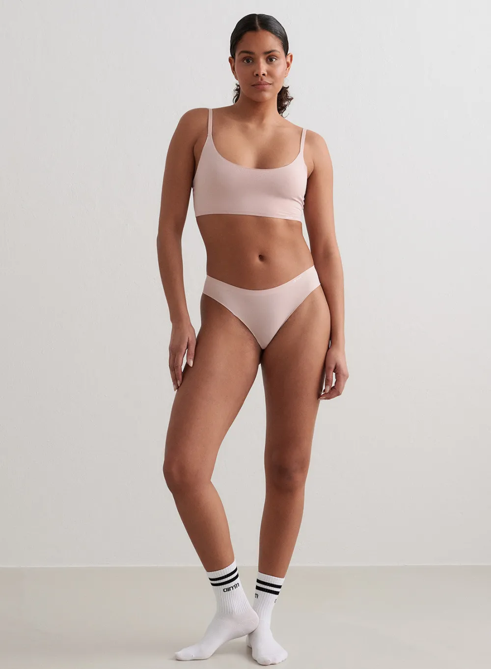 BH^AIM’N Invisible Top Pale pink