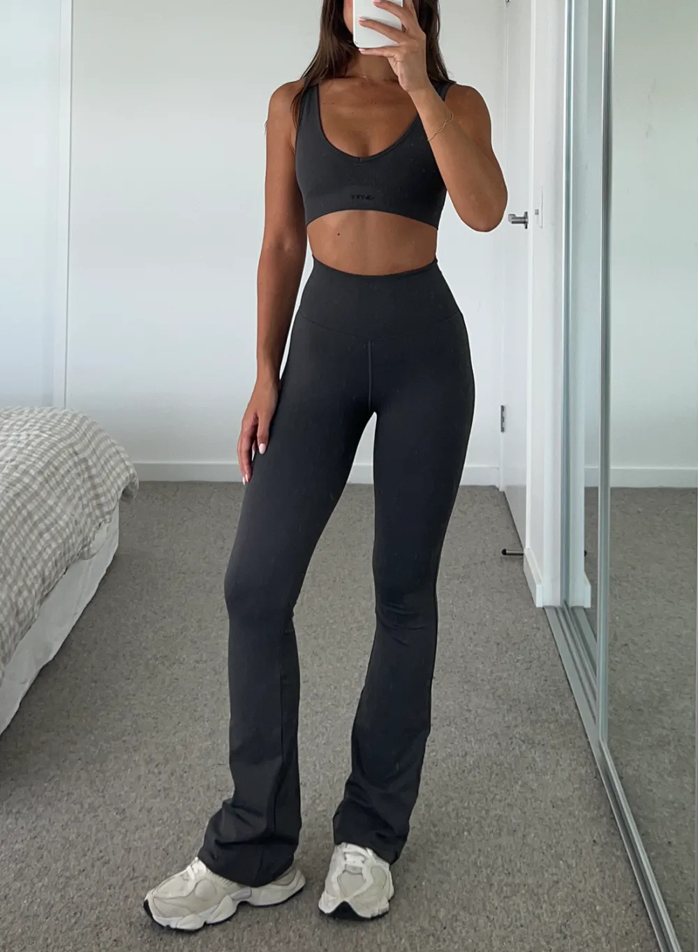 Treningstights|Flare Leggings & Tights^AIM’N Shape Seamless Flare Tights Shadow grey