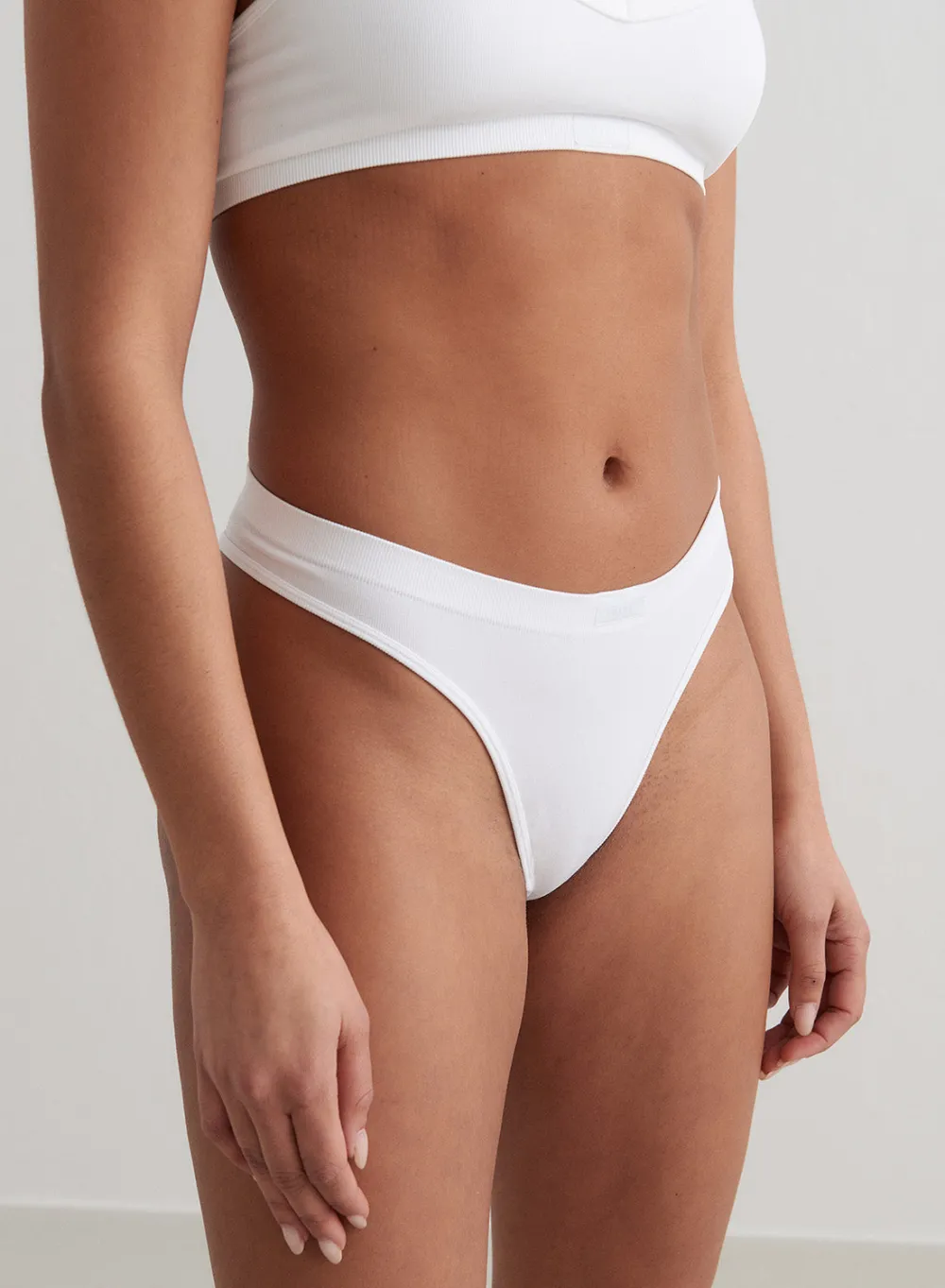 Truser^AIM’N Seamless Thong White