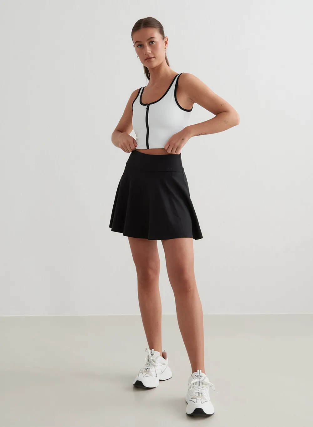 Tank Tops Og Trenings Tank Tops^AIM’N White Sense Zipped Bralette