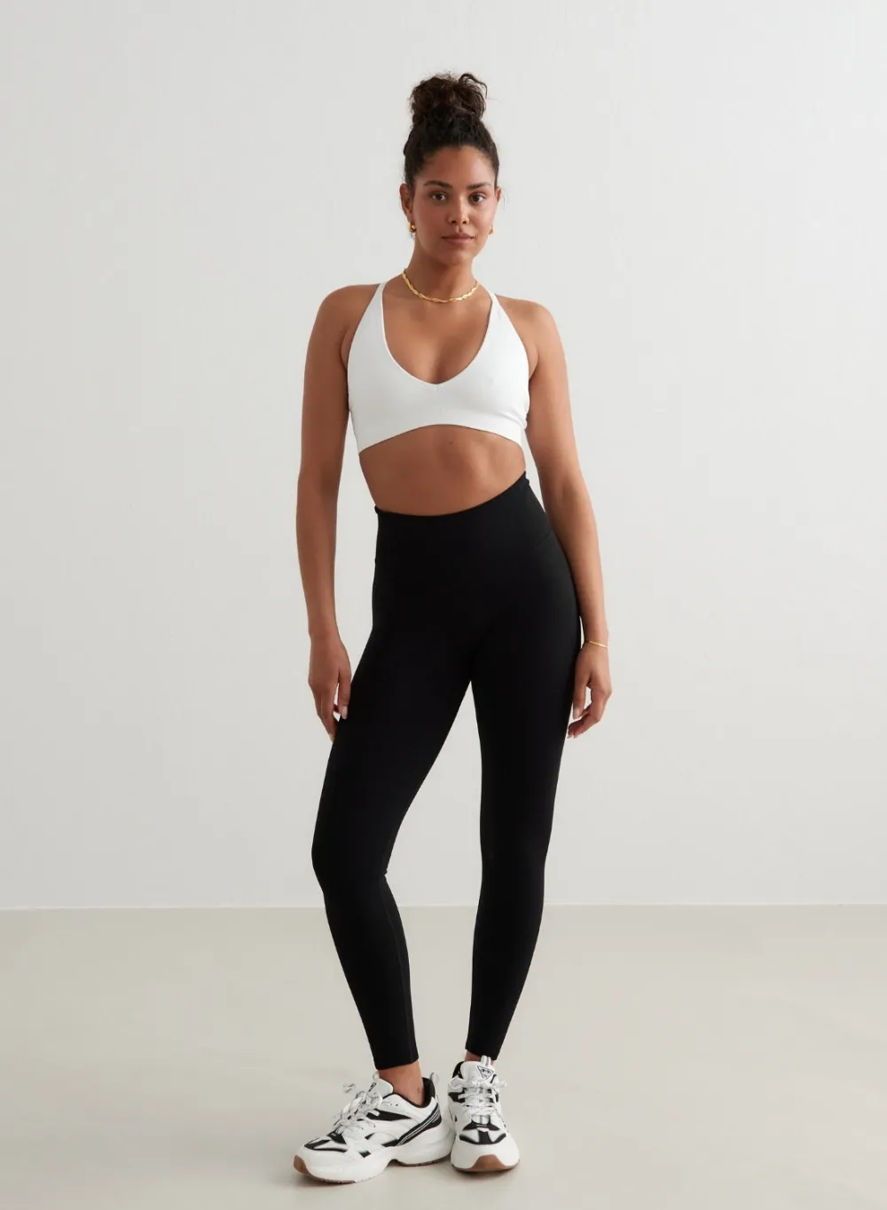 Seamless Sports Bras^AIM’N Shape Seamless Cross Back Bra White